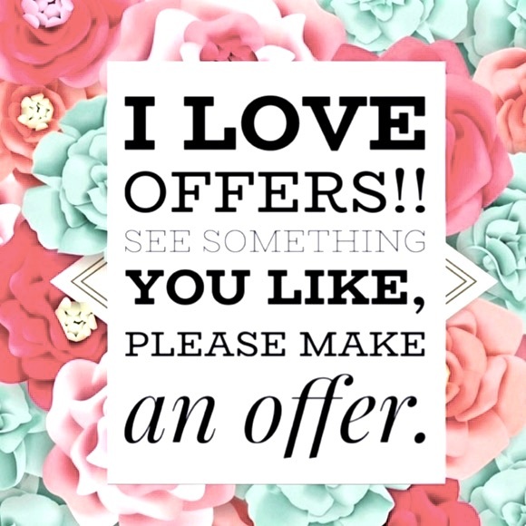 Meet your Posher, Kelsey - Picture 1 of 1